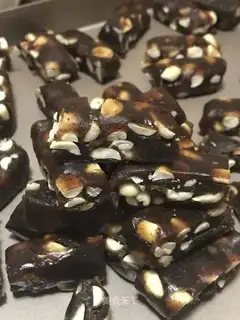 Mashed peanut sugar