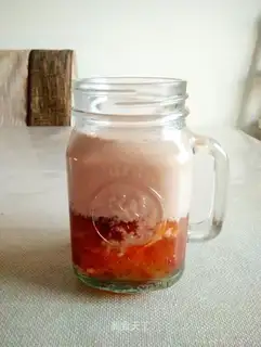 Peach and cream tea