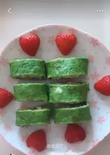 Spinach cod roll
