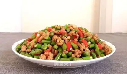 Meat and garlic