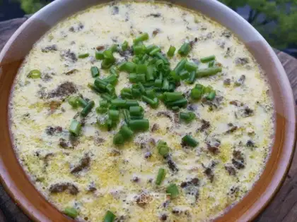 Water and eggs in the lichen