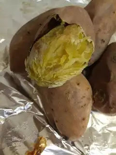 Roast potatoes