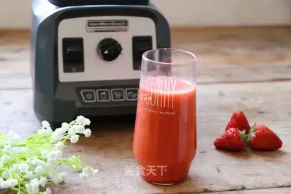 Strawberry appleade