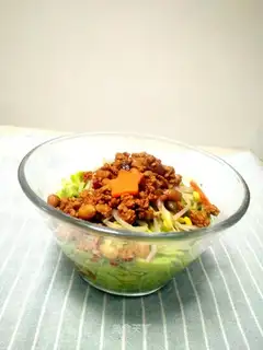 Spaghetti noodles