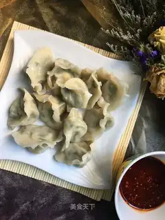 Cream egg dumplings