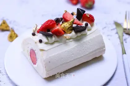 White Jade Strawberry Roll