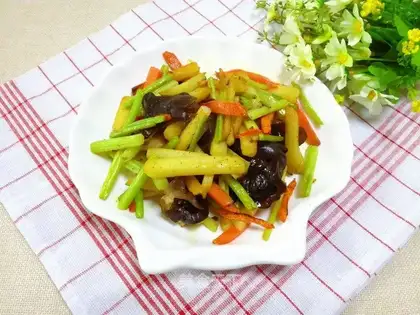 Dry potatoes