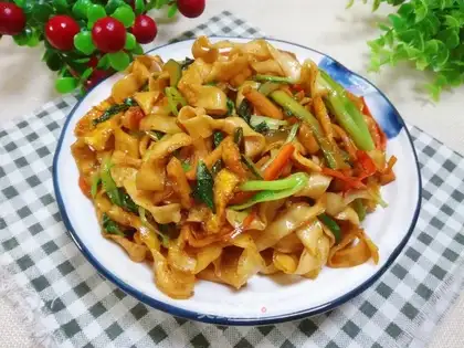 Fried noodles