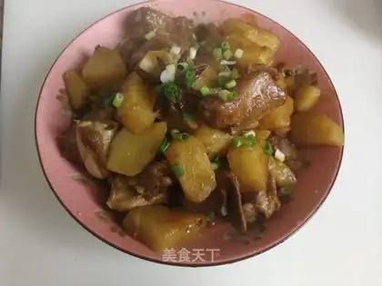 Garlic potatoes for chops