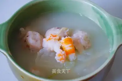 Seafood melon soup