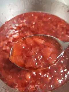 Strawberry sauce