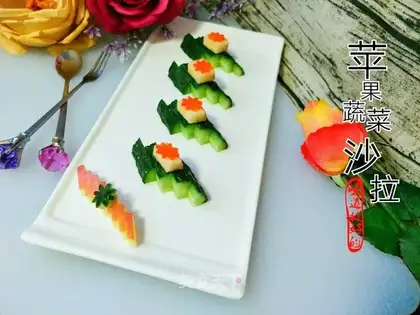 Apple vegetable salad