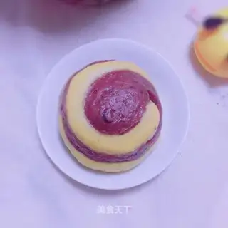 Double-coloured buns