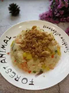 Pineapple shrimp fried rice