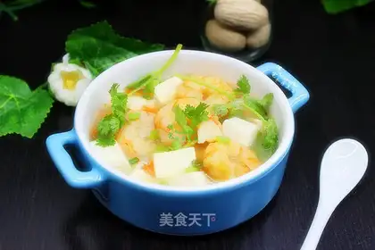 Shrimp tofu soup