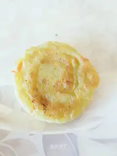 Cream butter-fruit baby pie