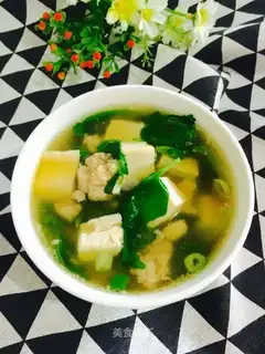 Meatball tofu stew