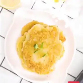 Horseshoe shrimp pie