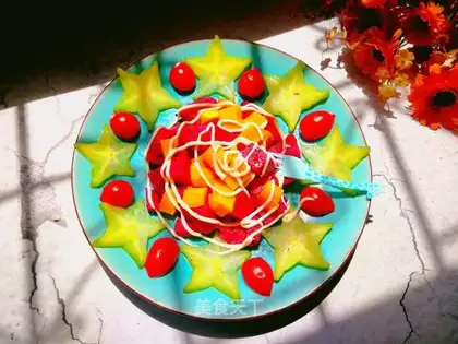 Flamingo mango salad