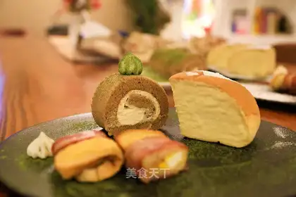 Tea swiss roll