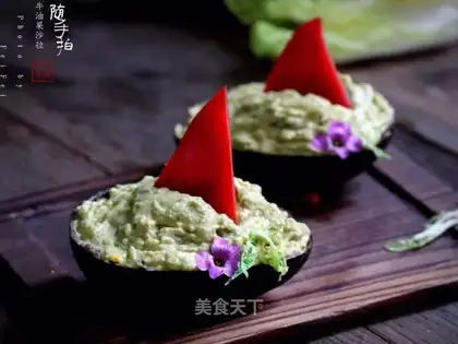 Cream salad