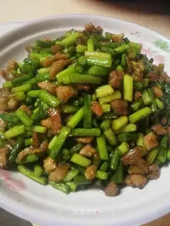 Garlic fried meat