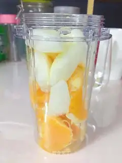 Pear orange juice