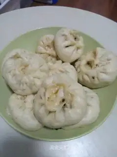 Cyclops, egg-ware buns
