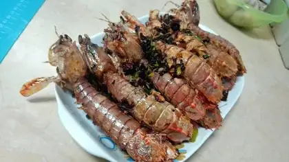 Pretzels peed shrimp