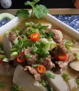 Potato beef soup