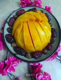 Red-tree pumpkin