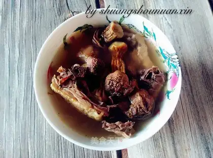 Qi Qi Qi su Zi