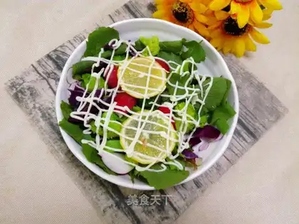 Vegetable lemon salad