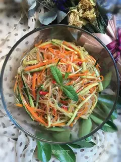 Carrot platter fans