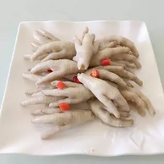 Sour chicken claws