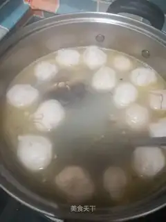 Meatballs and egg soup