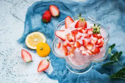 Strawberry smoothie