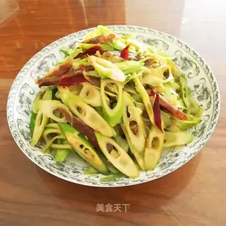Sausage with wild bamboo