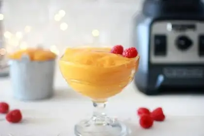 Mango smoothies