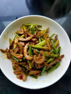Garlic hips