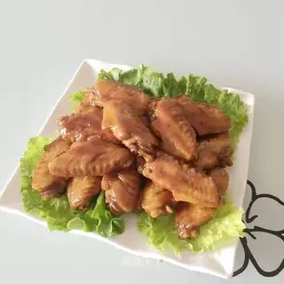 Honey chicken wings