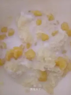 Steamed eggs