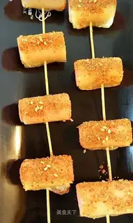 Sausage potato rolls