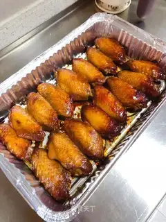 ♪ Burning chicken wings ♪