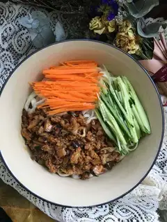 Fried noodles