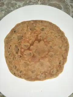 Red-tree sesame breakfast cake