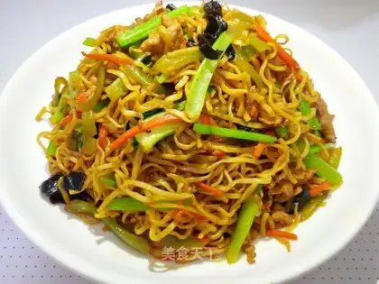 Fried noodles