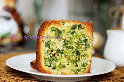 Onion toast
