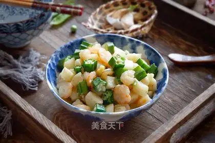 Horse hooves and shrimp fried aces