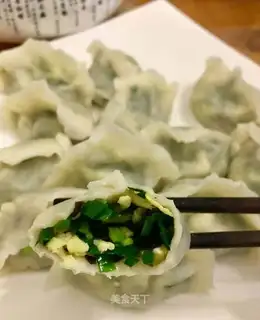 Cream eggs and lumber dumplings
